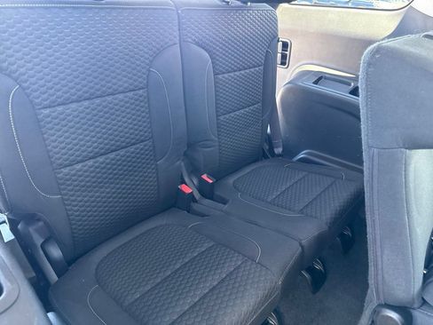 Used 2019 GMC Acadia SLE FWD image 38