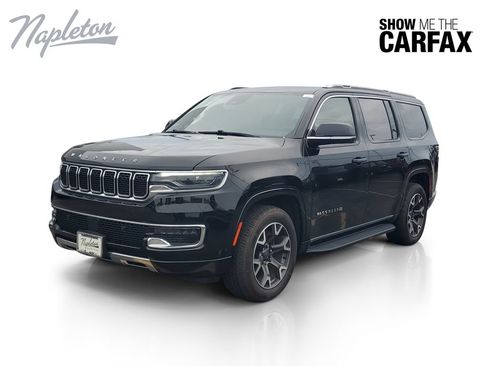 Used 2023 Jeep Wagoneer Series III w/ Preferred Equipment Group AWD/4WD image 1