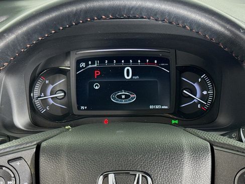 Used 2023 Honda Passport TrailSport image 19