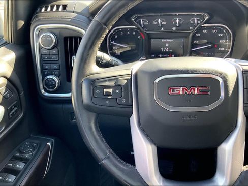 Used 2021 GMC Sierra 1500 SLT AWD/4WD image 24