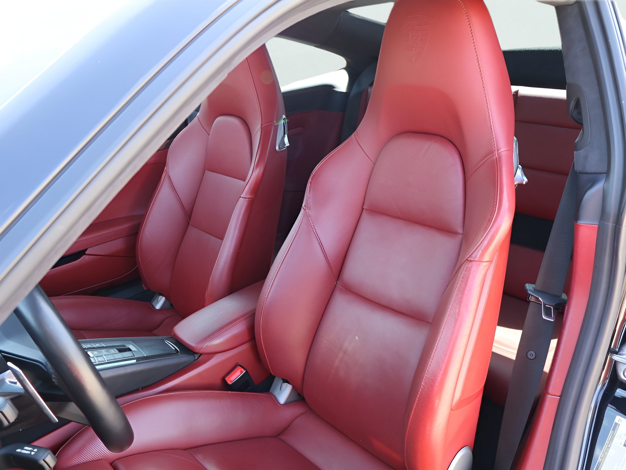 Used 2019 Porsche 911 Turbo S AWD/4WD image 5
