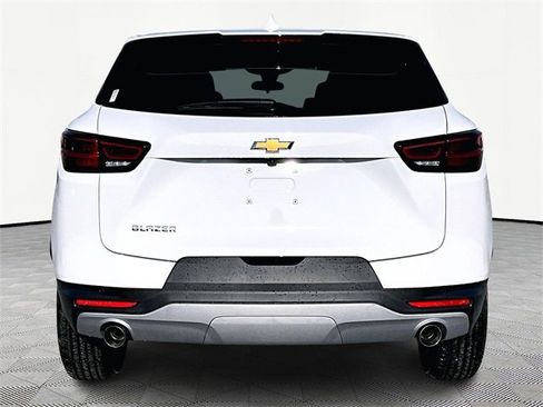 New 2026 Chevrolet Blazer LT image 5
