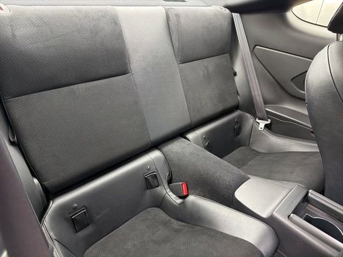 Used 2023 Toyota GR86 Premium w/ ALL Weather Mat Package (TMS) image 24