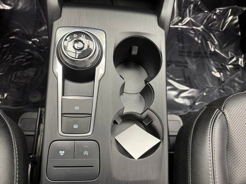 Used 2022 Ford Escape SEL w/ Technology Package image 20