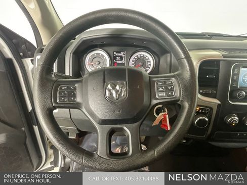 Used 2015 RAM 1500 Classic SLT RWD image 34
