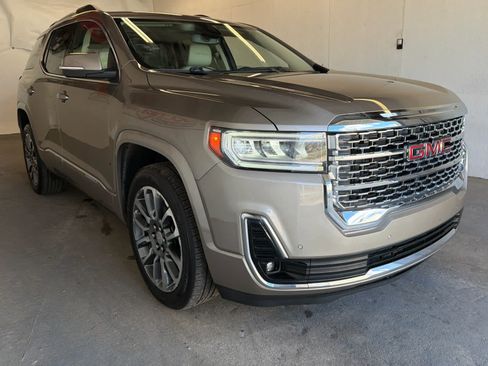 Used 2022 GMC Acadia Denali w/ LPO, Floor Liner Package FWD image 4