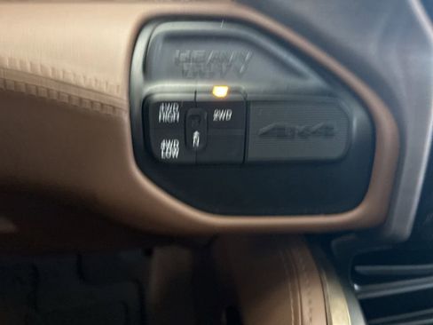 Used 2022 RAM 3500 Limited AWD/4WD image 54