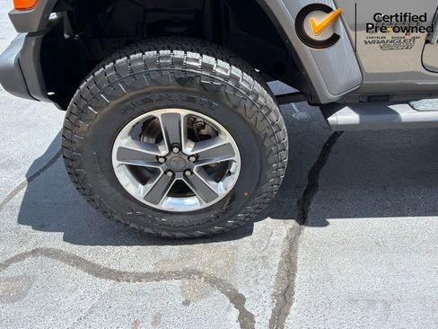 Certified 2021 Jeep Wrangler Unlimited Sport w/ Sun And Sound Package AWD/4WD image 16