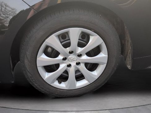 Used 2024 Toyota Corolla LE image 11