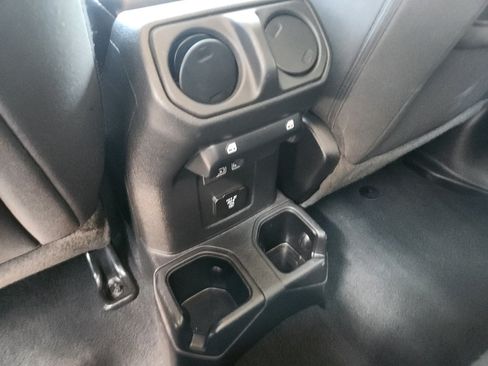 Used 2022 Jeep Gladiator Sport AWD/4WD image 22