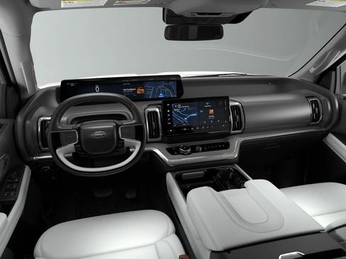 New 2027 Ford Expedition Platinum AWD/4WD image 2
