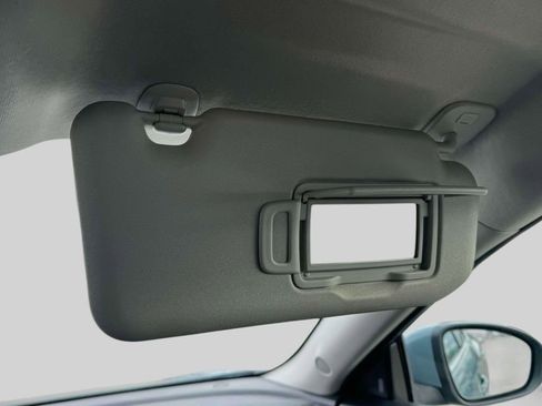 Certified 2025 Nissan Sentra SV image 31