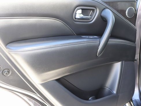 Used 2024 INFINITI QX80 Luxe image 18