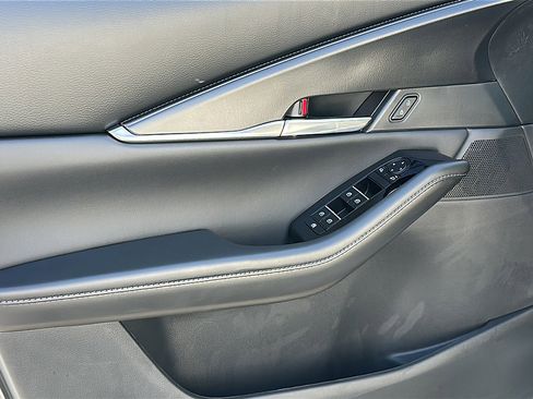 New 2025 MAZDA CX-30 AWD 2.5 S w/ Preferred Package image 13