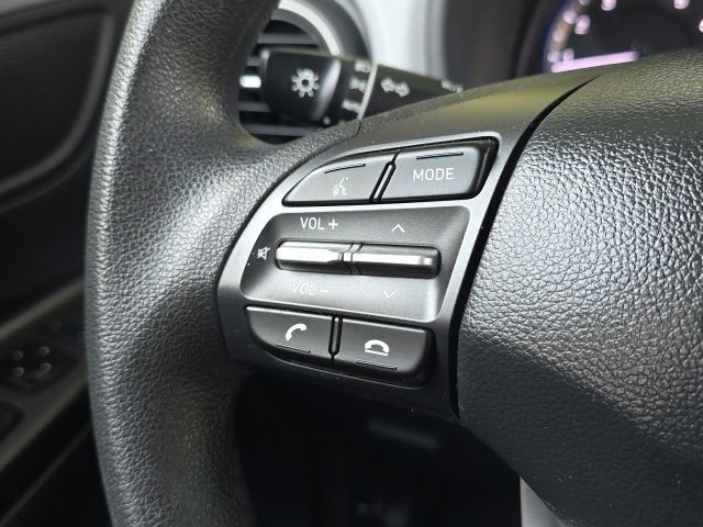 Used 2020 Hyundai Kona SE w/ Cargo Package FWD image 34