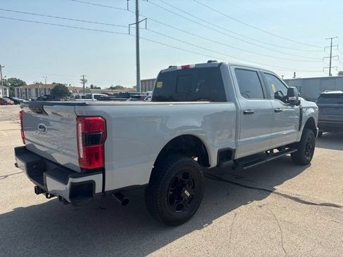 Used 2025 Ford F250 XL w/ STX Appearance Package AWD/4WD image 4