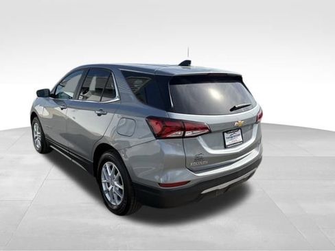 Used 2024 Chevrolet Equinox LT w/ Driver Convenience Package FWD image 11