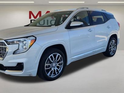 Used 2024 GMC Terrain Denali w/ Denali Premium Package