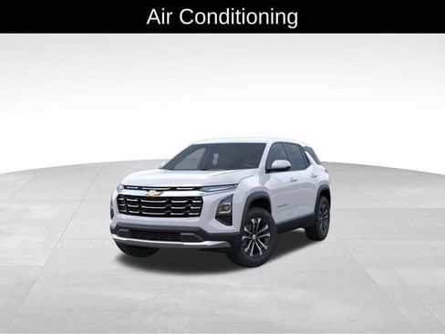 New 2026 Chevrolet Equinox LT image 9