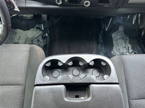 Used 2010 Chevrolet Silverado 1500 LT AWD/4WD image 23
