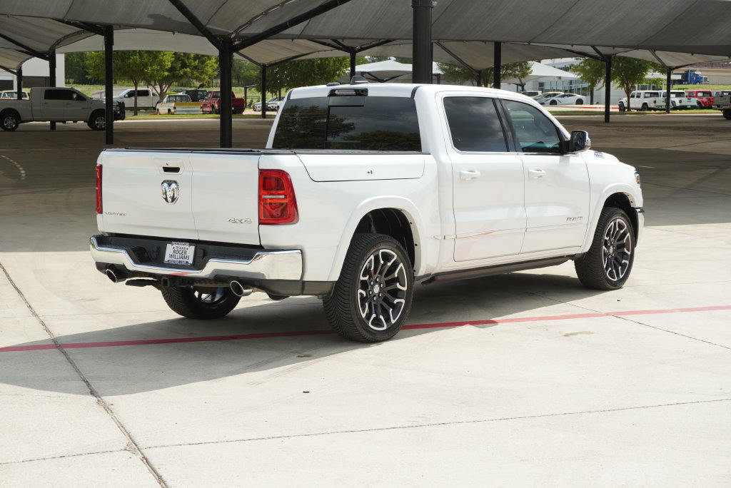 Used 2025 RAM 1500 Limited AWD/4WD image 5