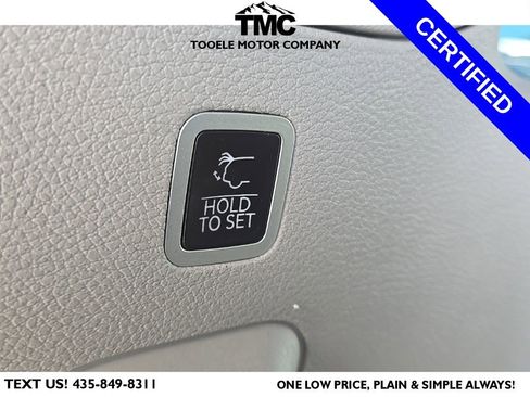 Used 2022 Jeep Wagoneer Series III w/ Premium Group I image 52