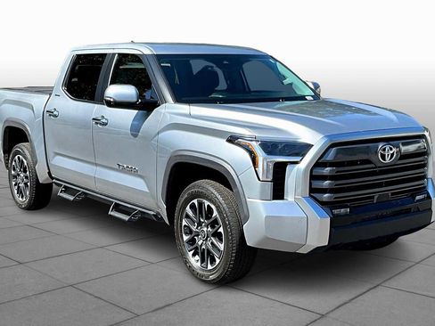 Used 2024 Toyota Tundra Limited image 2