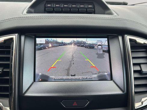 Used 2021 Ford Ranger Lariat w/ Tremor Off-Road Package image 11