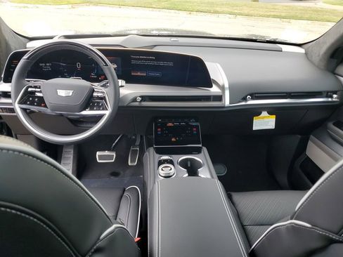 New 2026 Cadillac Vistiq Platinum image 20