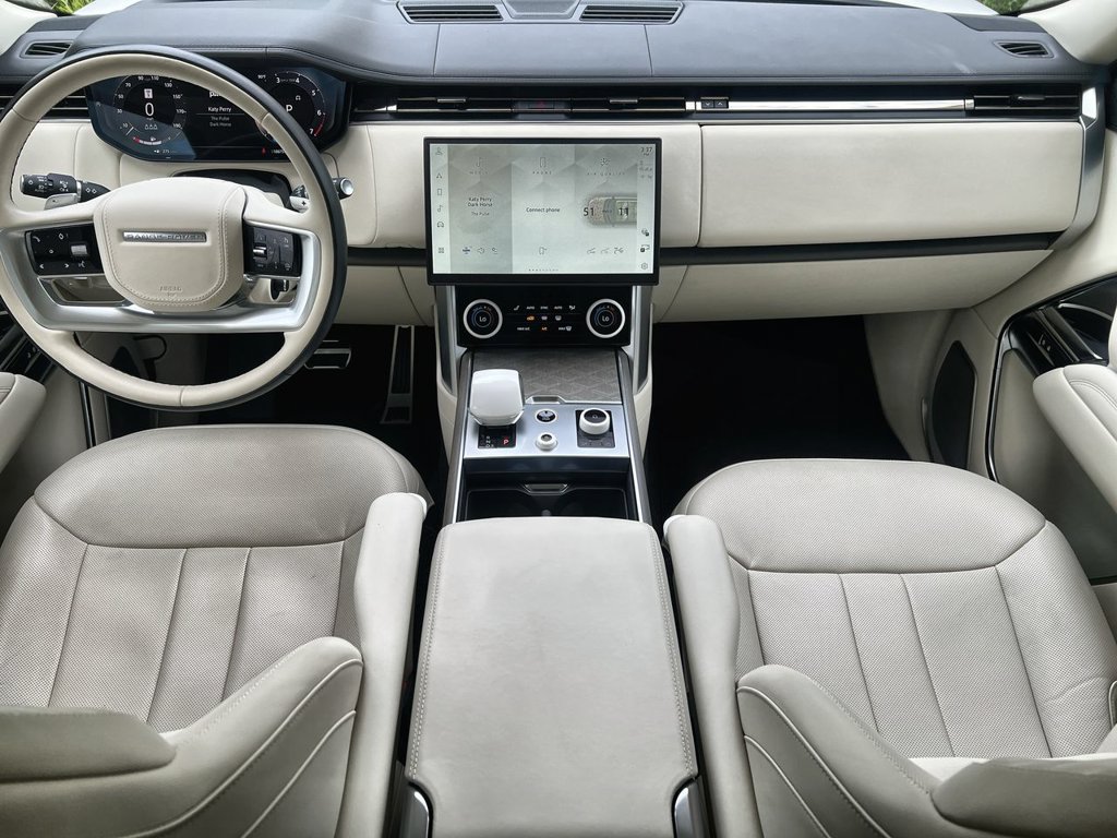 Certified 2023 Land Rover Range Rover SV AWD/4WD image 12