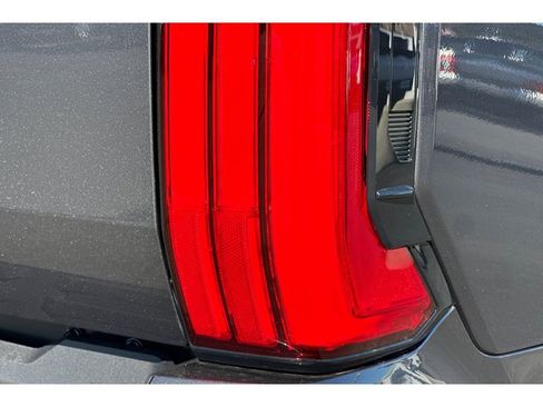 New 2026 Toyota Tundra SR5 AWD/4WD image 30
