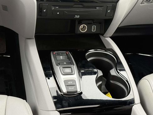 Used 2019 Honda Pilot Touring image 23