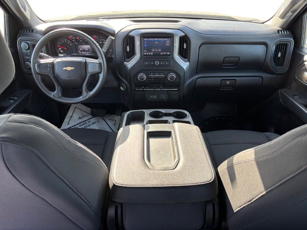 Used 2024 Chevrolet Silverado 1500 W/T AWD/4WD image 12