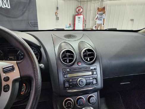 Used 2013 Nissan Rogue S image 14