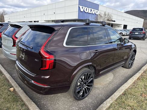 New 2026 Volvo XC90 B6 Plus w/ Protection Package Premier image 4