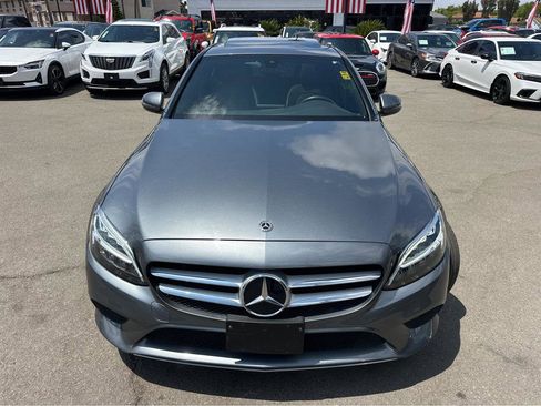 Used 2019 Mercedes-Benz C 300 Sedan image 2