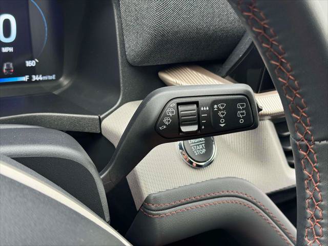 Used 2026 Ford Explorer Active AWD/4WD image 25