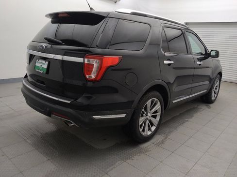Used 2018 Ford Explorer Limited image 9