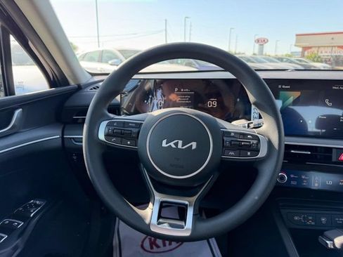 New 2026 Kia K5 LXS FWD image 8