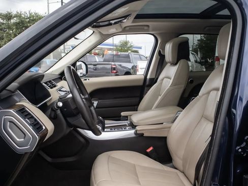 Used 2019 Land Rover Range Rover Sport HSE AWD/4WD image 38