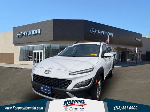 Certified 2023 Hyundai Kona SEL AWD/4WD image 2