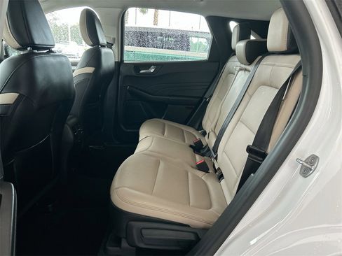Used 2021 Ford Escape SEL image 33