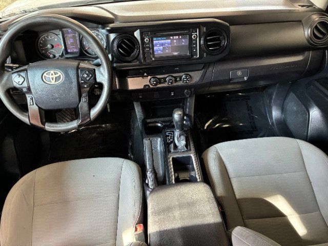 Used 2019 Toyota Tacoma SR RWD image 3