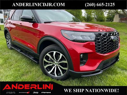 Used 2025 Ford Explorer ST-Line AWD/4WD image 1