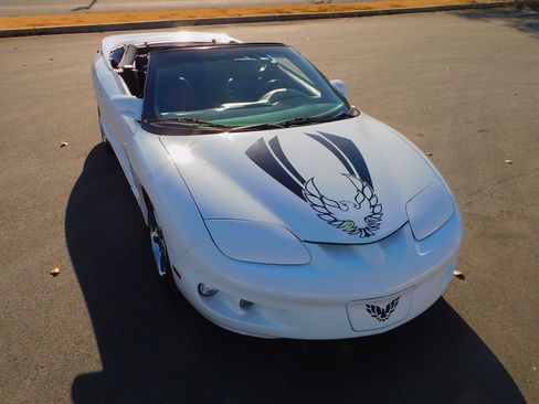 Used 2002 Pontiac Firebird image 35