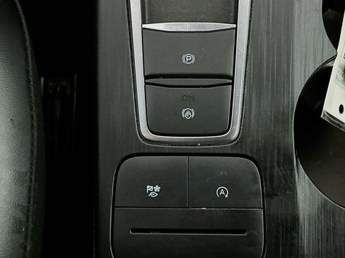 Used 2024 Ford Escape ST-Line AWD/4WD image 25