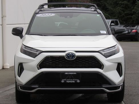 Certified 2022 Toyota RAV4 XSE image 3