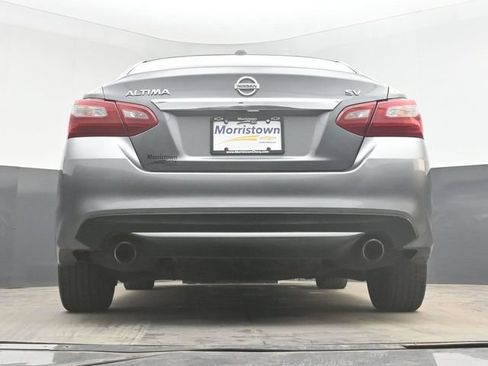 Used 2018 Nissan Altima 2.5 SV FWD image 44