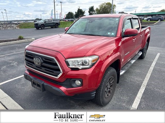 Used 2018 Toyota Tacoma SR5 AWD/4WD image 1