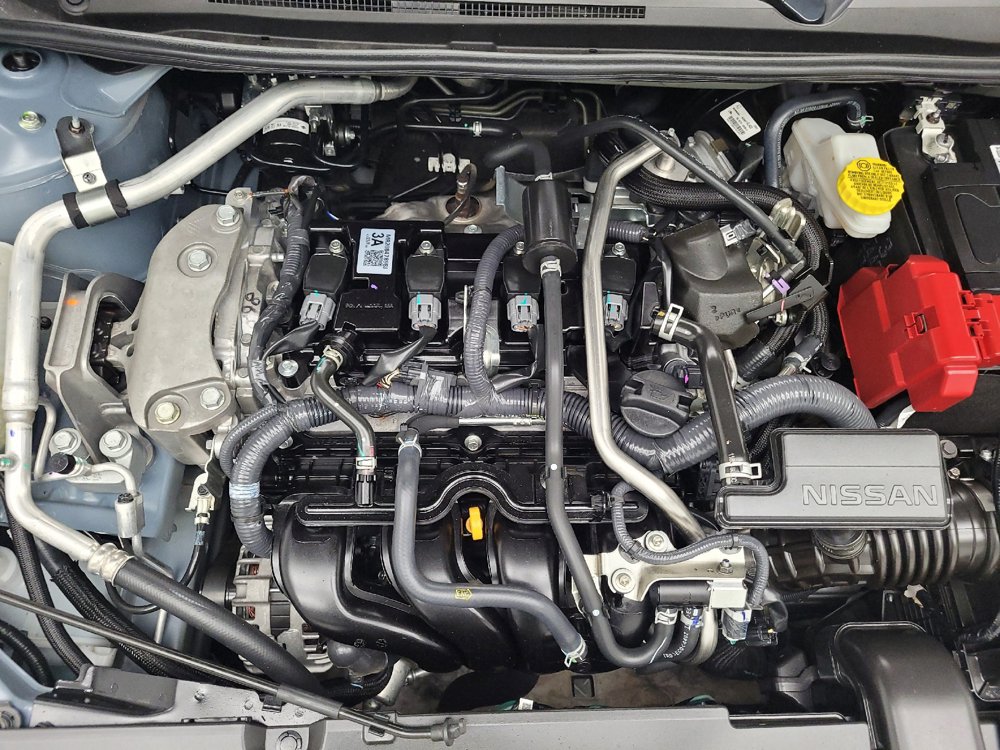 Used 2025 Nissan Sentra SR FWD image 30